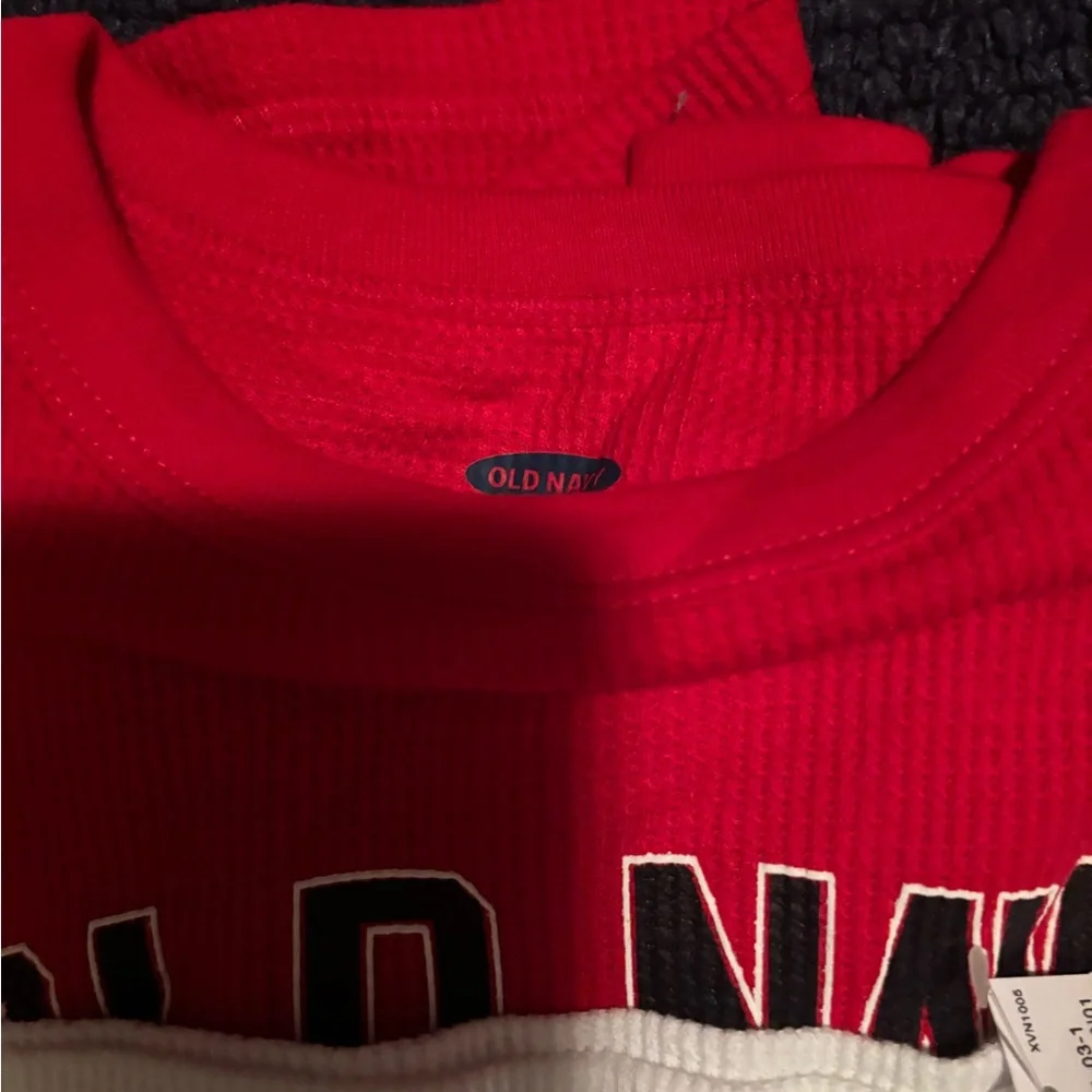 Old navy thermals - Picture 2 of 5